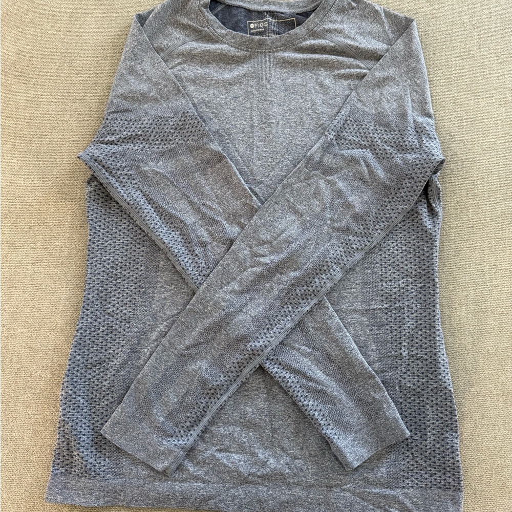 Figs Women's Long Sleeve Top in Blue